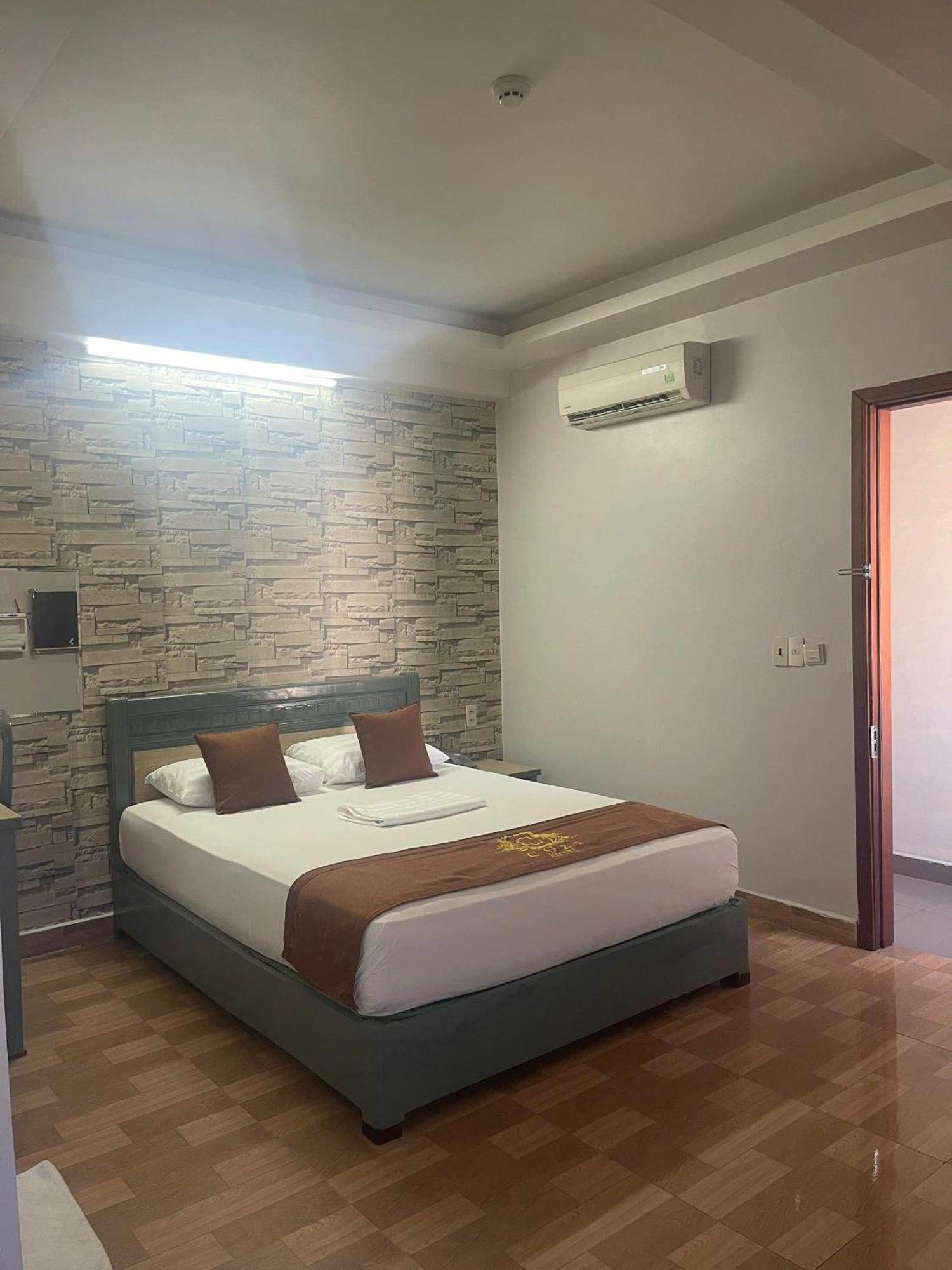 Cozi Hotel Hai Phong Exterior foto