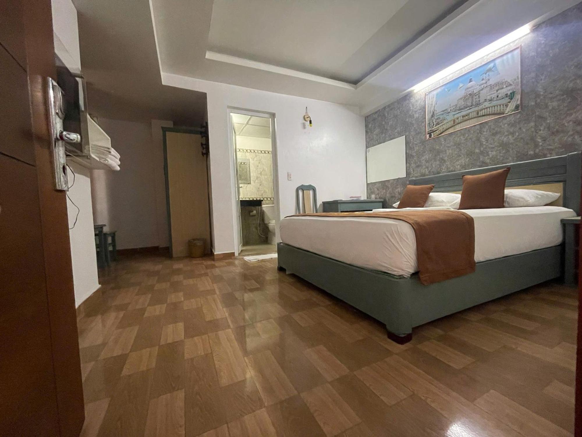 Cozi Hotel Hai Phong Exterior foto